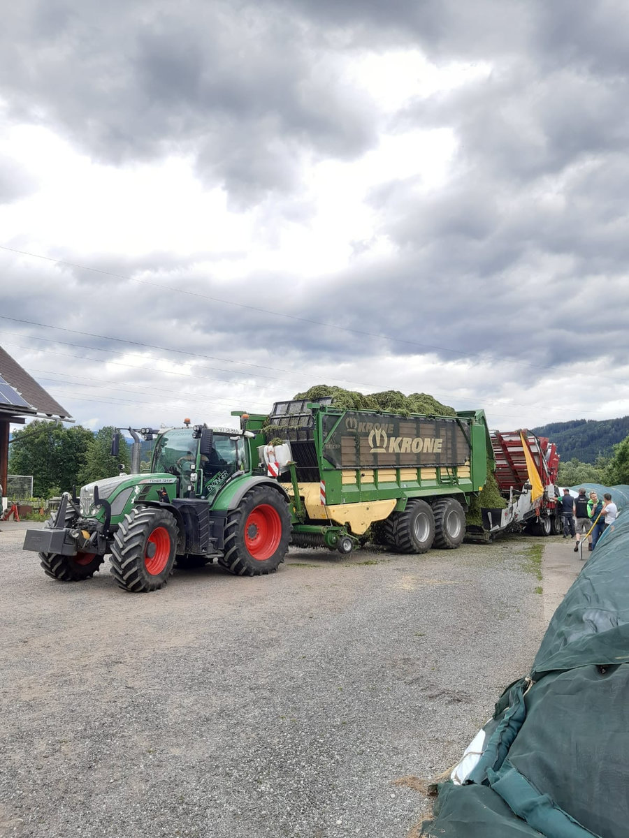 Traktor von Agrarservice Enzinger